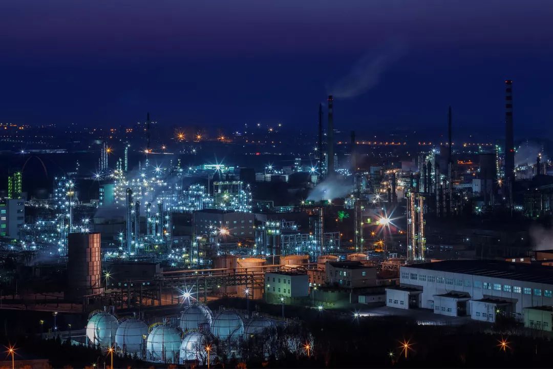 化纖頭條 | 園區(qū)外全面關(guān)停、園區(qū)內(nèi)又&ldquo;提門檻&rdquo;:環(huán)保巨震下,無(wú)處安放的印染、化工廠!